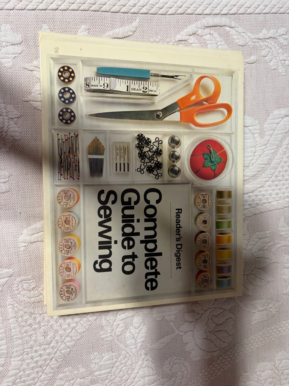 Vintage Reader's Digest Complete Guide to Sewing book GUC